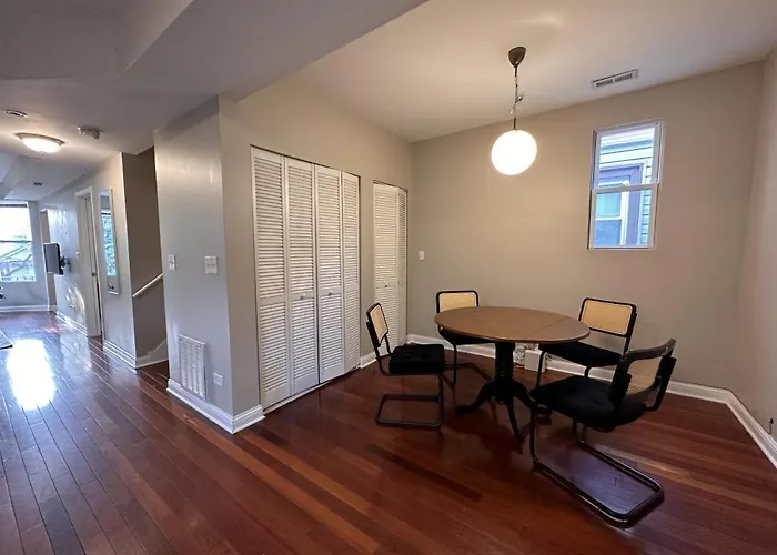 Flexhome Avondale 3br Duplex W2 * Chicago
