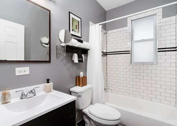 Flexhome Avondale 3br Duplex W2 * Chicago