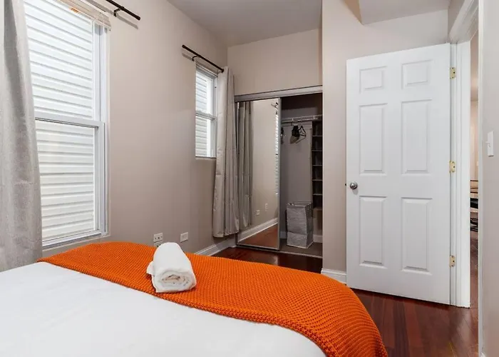 Flexhome Avondale 3br Duplex W2 Chicago